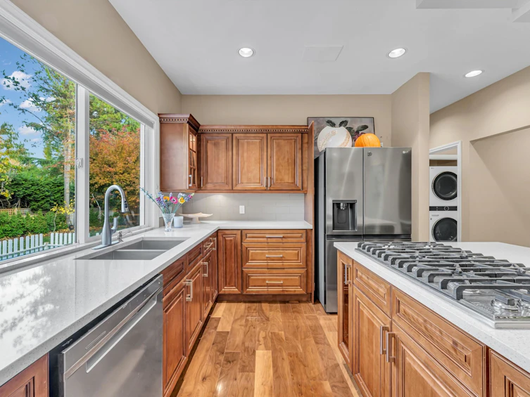 13681 21 Avenue, Surrey, BC, V4A 9V6 - 16
