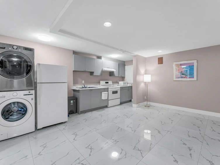 13681 21 Avenue, Surrey, BC, V4A 9V6 - 25