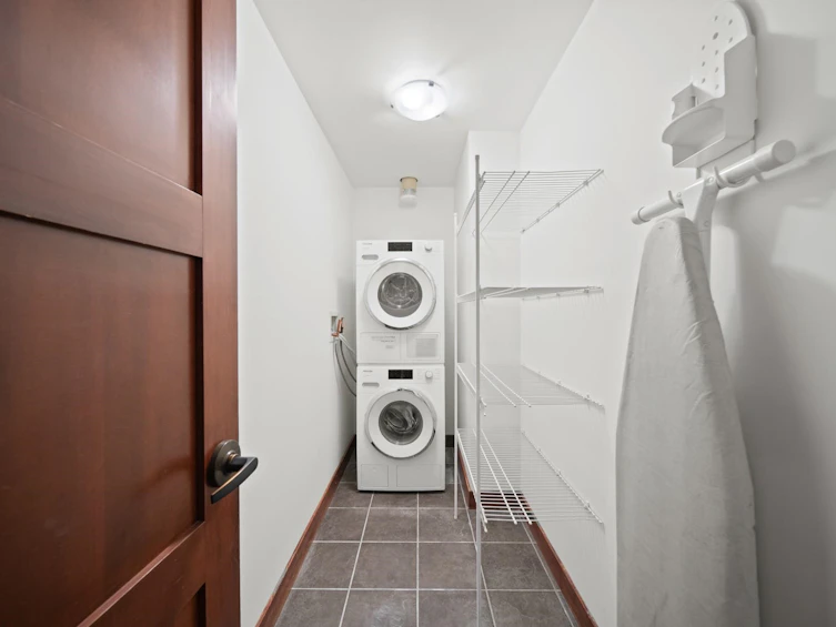402-2202 Gondola Way, Whistler, BC, V8E 0M7 - 24