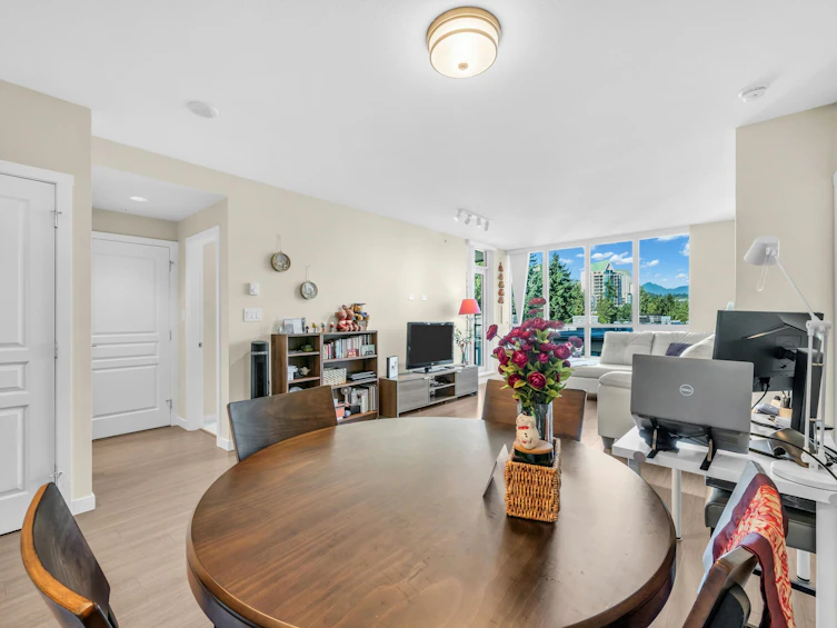 709-3093 Windsor Gate, Coquitlam, BC, V3B 0N2 - 9