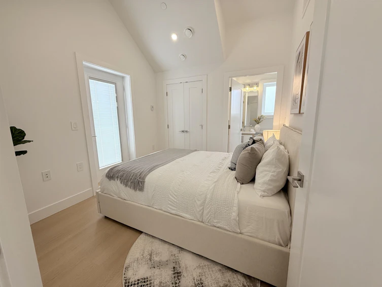 2103 E 33rd Avenue, Vancouver, BC, V5N 3E9 - 20