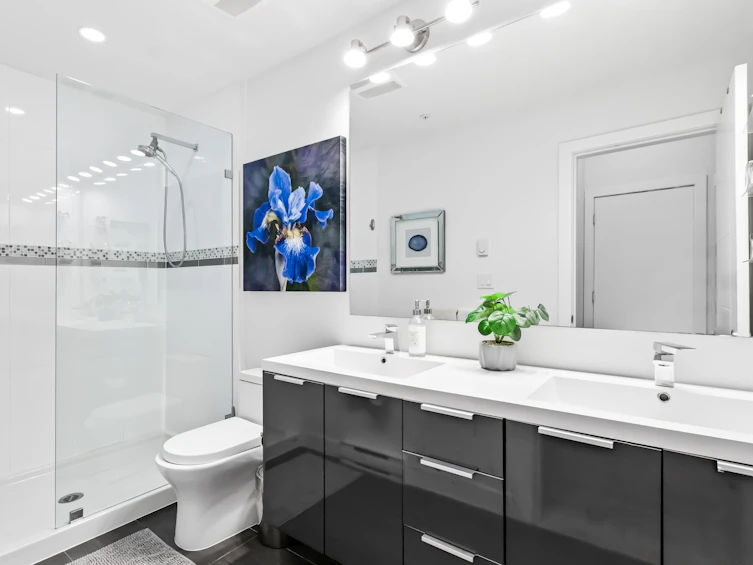211-16380 64 Avenue, Surrey, BC, V3S 6X6 - 12