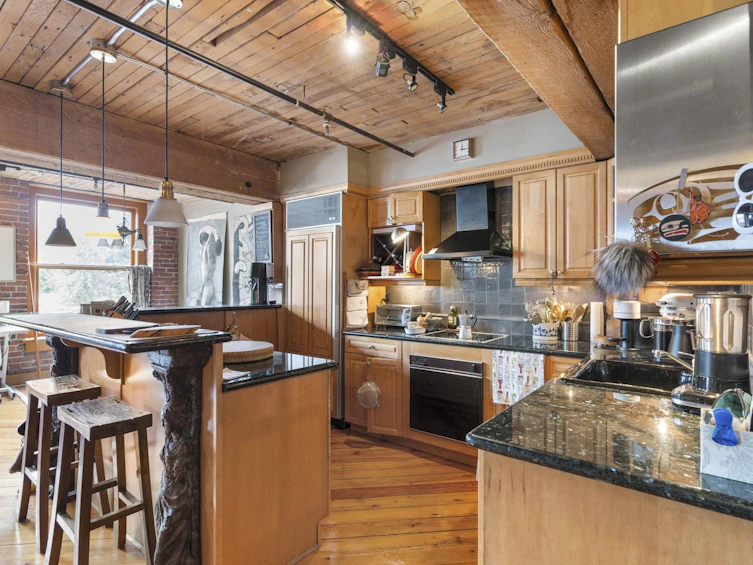301-41 Alexander Street, Vancouver, BC, V6A 1B2 - 10
