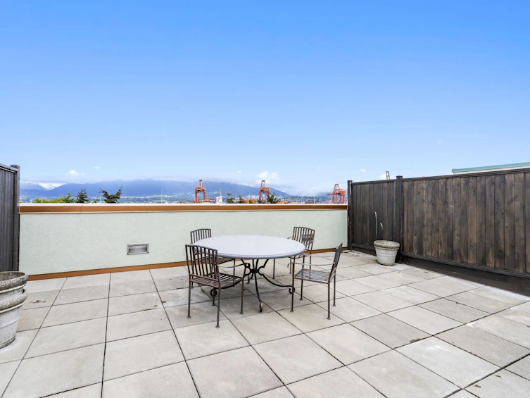 301-41 Alexander Street, Vancouver, BC, V6A 1B2 - 24