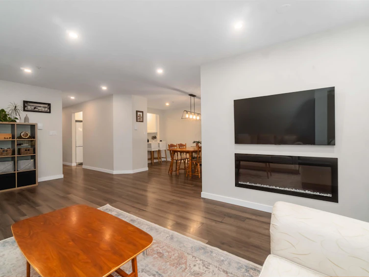 310-1000 Bowron Court, North Vancouver, BC, V7H 2V8 - 11