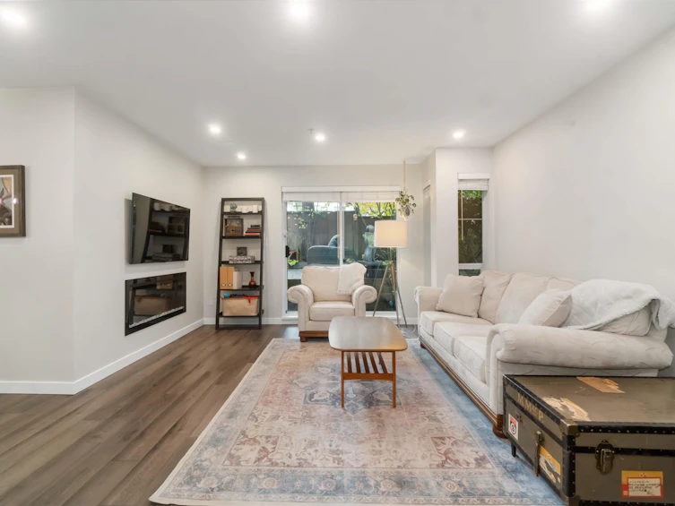 310-1000 Bowron Court, North Vancouver, BC, V7H 2V8 - 9