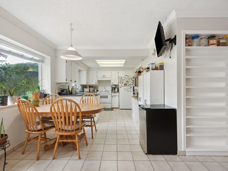 4300 Steveston Highway, Richmond, BC, V7E 2K3 - 17