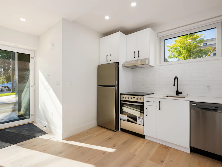 TH6-610 E 3rd Street, North Vancouver, BC, V7L 1G7 - 31