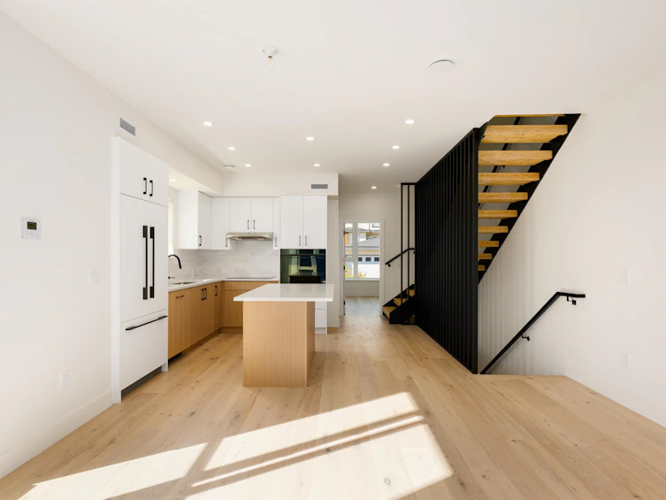 TH6-610 E 3rd Street, North Vancouver, BC, V7L 1G7 - 7
