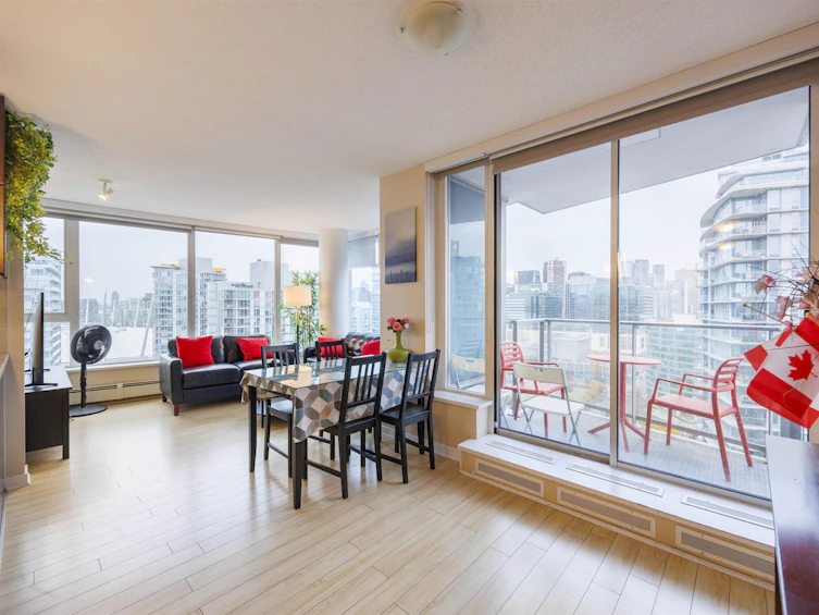 3207-689 Abbott Street, Vancouver, BC, V6B 0J2 - 2
