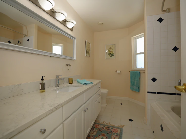 561 Spyglass Place, Gibsons, BC, V0N 1V9 - 24