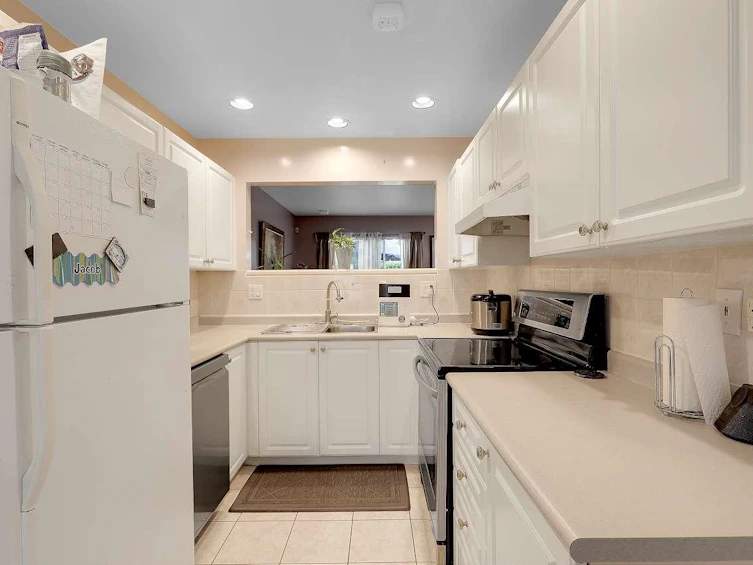 30-10038 155 Street Street, Surrey, BC, V3R 0S2 - 8