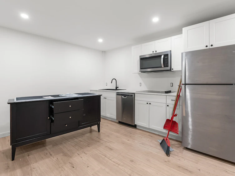9756 Dewdney Trunk Road, Mission, BC, V2V 7G5 - 25