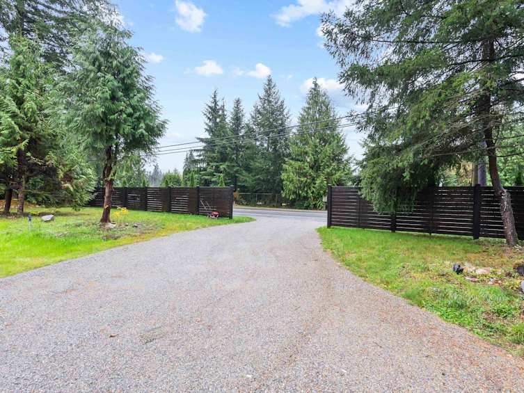 9756 Dewdney Trunk Road, Mission, BC, V2V 7G5 - 31