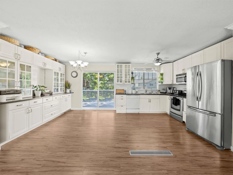 8959 Mitchell Place, Delta, BC, V4C 7H1 - 11