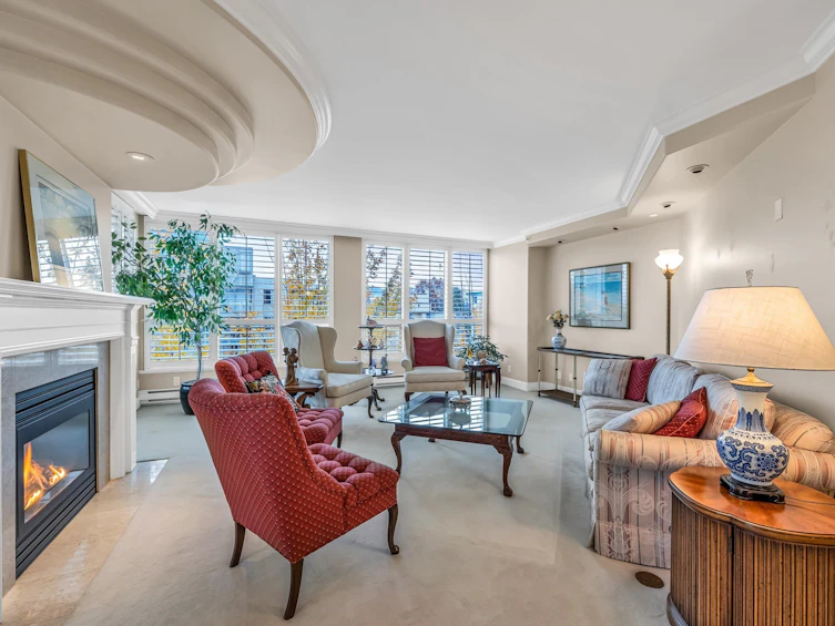 6-1350 W 14 Avenue, Vancouver, BC, V6H 1R1 - 2