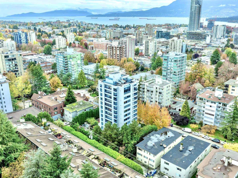 6 - 1350 W 14th Avenue, Vancouver BC V6H 1R1