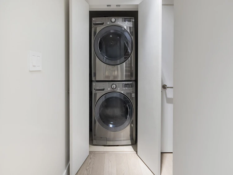 211-1961 Collingwood Street, Vancouver, BC, V6R 3K6 - 28