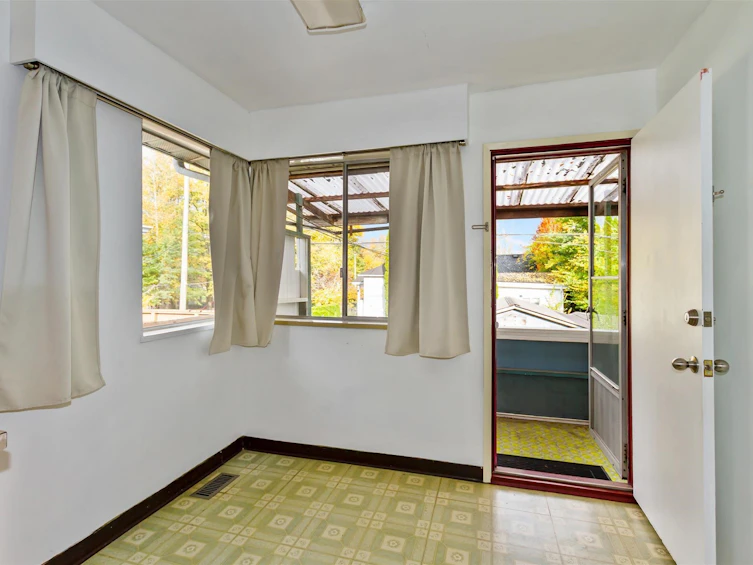 1615 Adanac Street, Vancouver, BC, V5L 2C7 - 9
