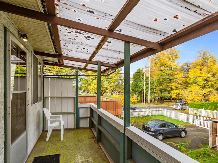 1615 Adanac Street, Vancouver, BC, V5L 2C7 - 15