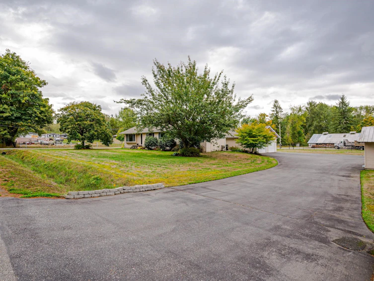 19810 20 Avenue, Langley, BC, V2Z 1Z3
