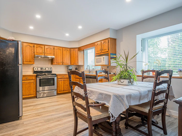 19810 20 Avenue, Langley, BC, V2Z 1Z3 - 18