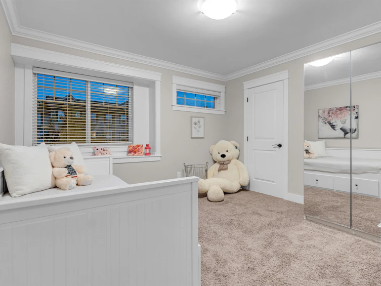 21161 80a Avenue, Langley, BC, V2Y 0K3 - 16