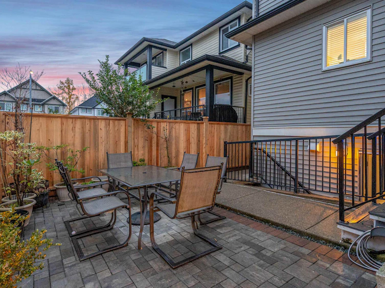 21161 80a Avenue, Langley, BC, V2Y 0K3 - 24
