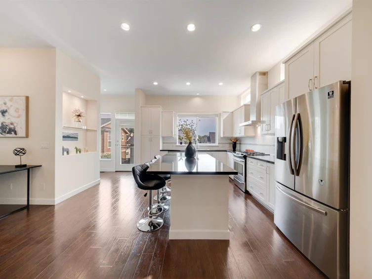 1249 Soball Street, Coquitlam, BC, V3B 3H7 - 9
