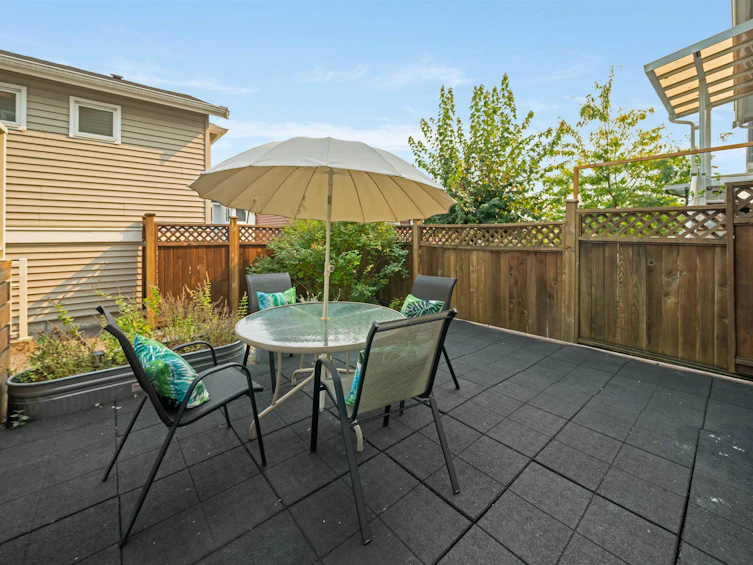 1249 Soball Street, Coquitlam, BC, V3B 3H7 - 38