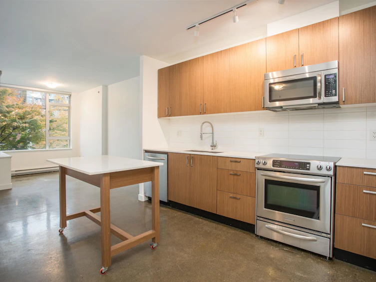 310-221 Union Street, Vancouver, BC, V6A 0B4 - 8