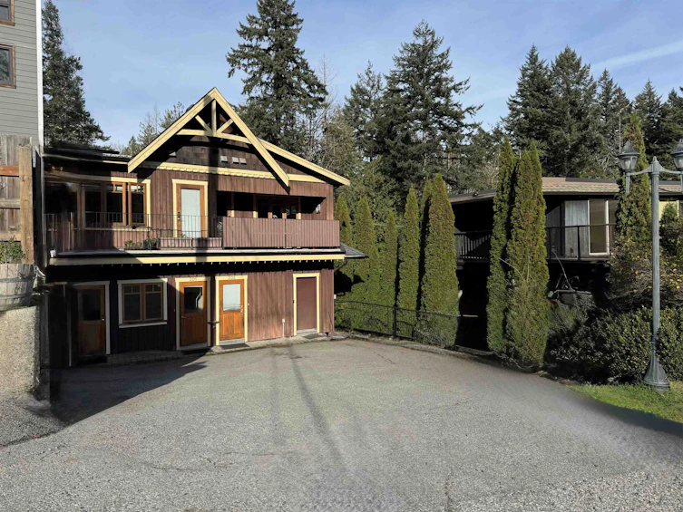 475 Bowen Island Trunk Road, Bowen Island, BC, V0N 1G2 - 3