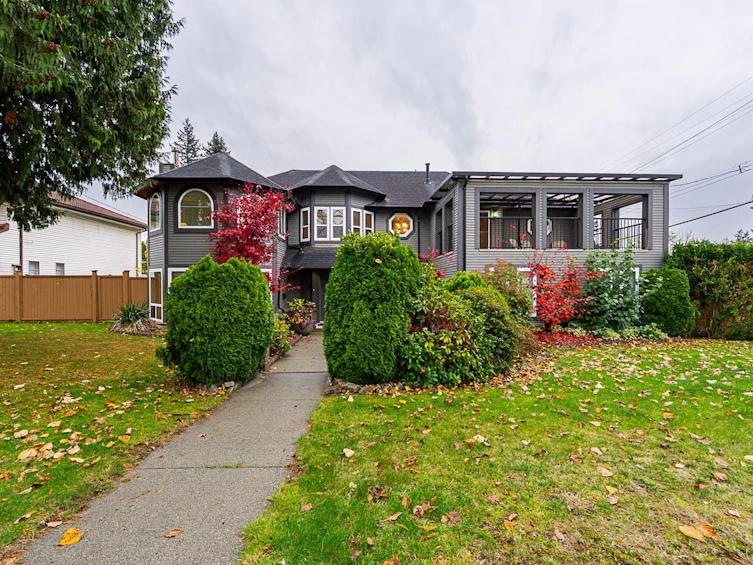 10816 80 Avenue, Delta, BC, V4C 4C2