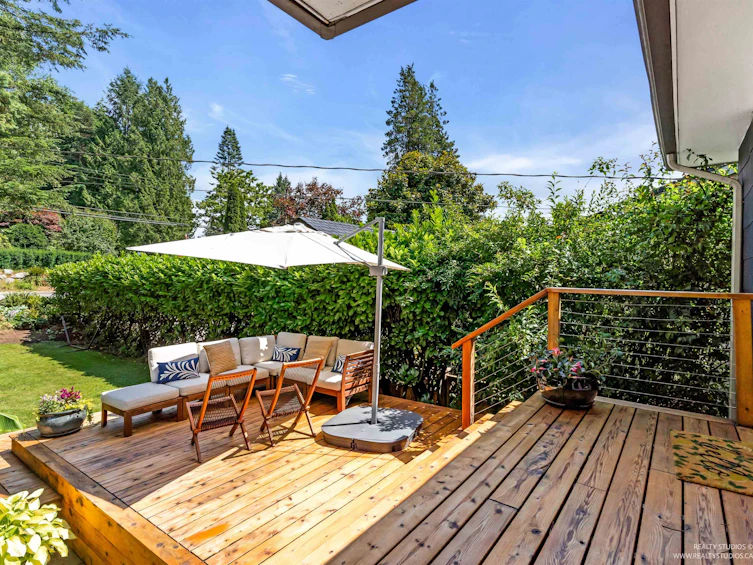 2433 Philip Avenue, North Vancouver, BC, V7P 2W7 - 35