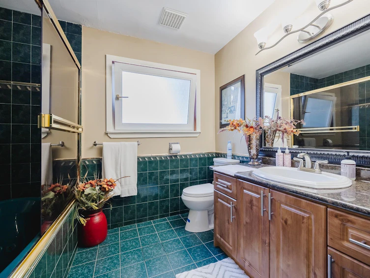 32832 Best Avenue, Mission, BC, V2V 2S8 - 32