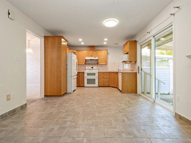 37-45175 Wells Road, Chilliwack, BC, V2R 3K7 - 8