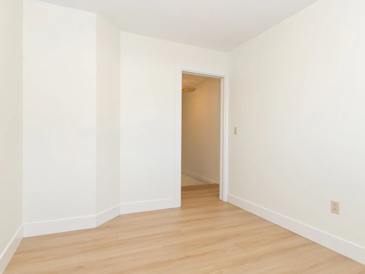 9469 154 Street, Surrey, BC, V3R 9E2 - 23