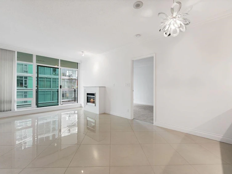 403-162 Victory Ship Way, North Vancouver, BC, V7L 0B4 - 12