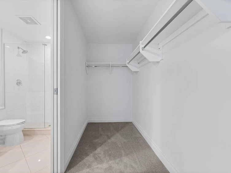 403-162 Victory Ship Way, North Vancouver, BC, V7L 0B4 - 24