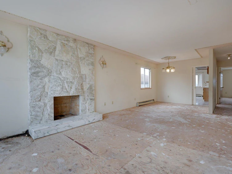 311 E 38th Avenue, Vancouver, BC, V5W 1H5 - 7