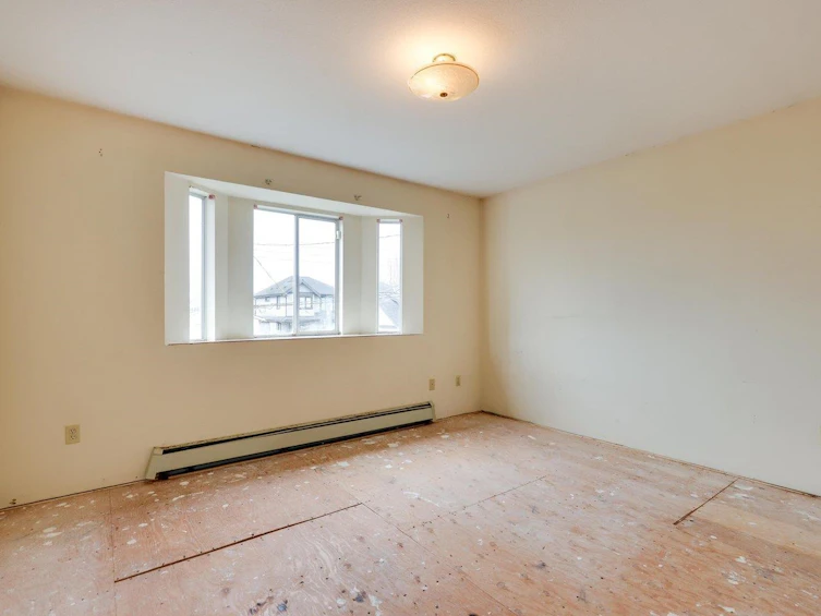 311 E 38th Avenue, Vancouver, BC, V5W 1H5 - 12