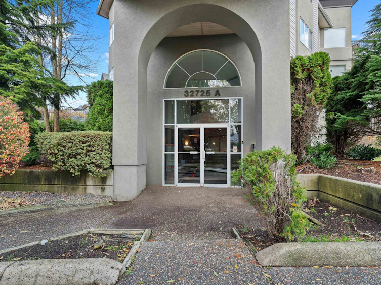 106-32725 George Ferguson Way, Abbotsford, BC, V2T 5M5 - 4