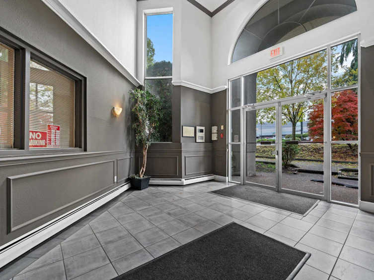 106-32725 George Ferguson Way, Abbotsford, BC, V2T 5M5 - 5