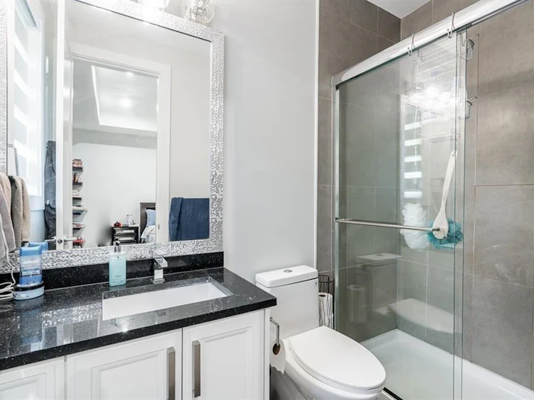 8821 Queen Mary Boulevard, Surrey, BC, V3V 6P9 - 19
