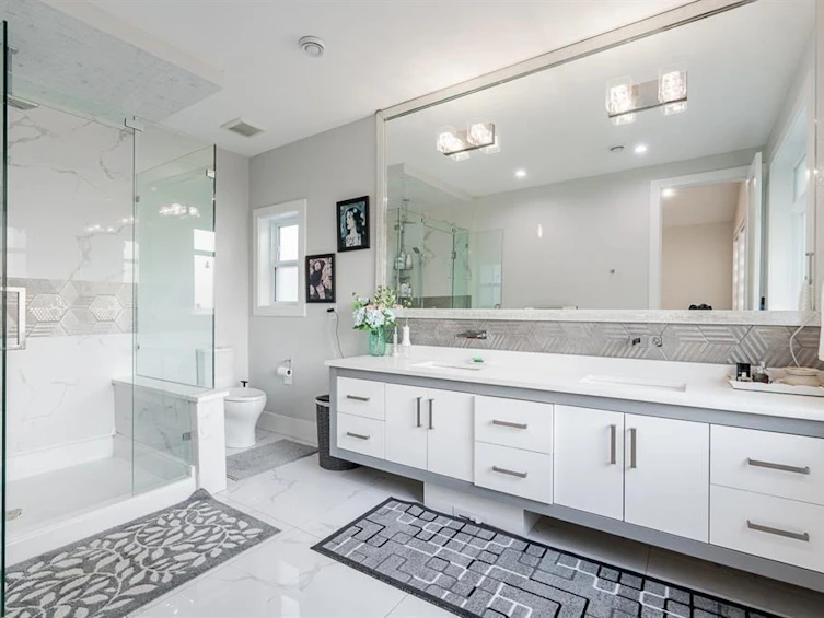 8821 Queen Mary Boulevard, Surrey, BC, V3V 6P9 - 15