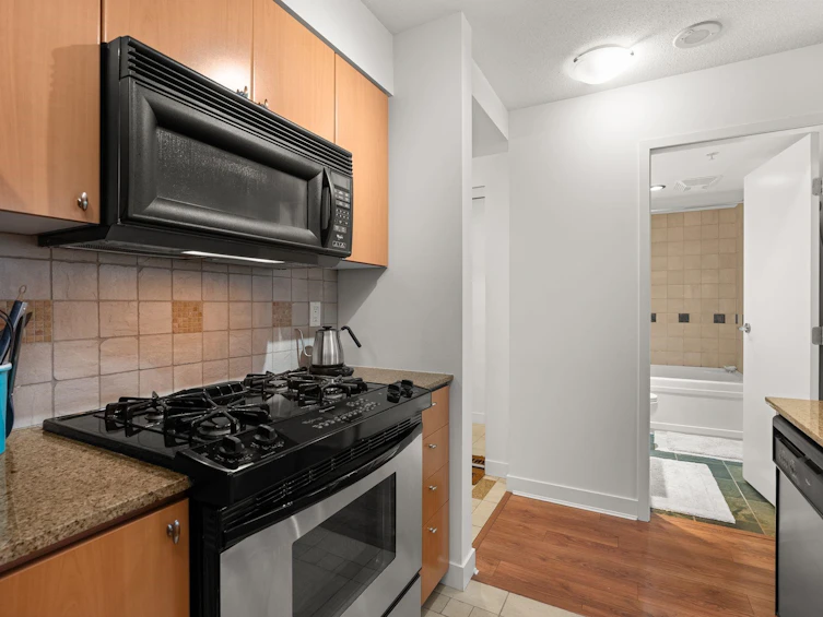 2108-1438 Richards Street, Vancouver, BC, V6Z 3B8 - 10