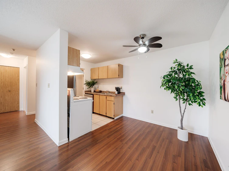 316-7295 Moffatt Road, Richmond, BC, V6Y 3E5 - 7