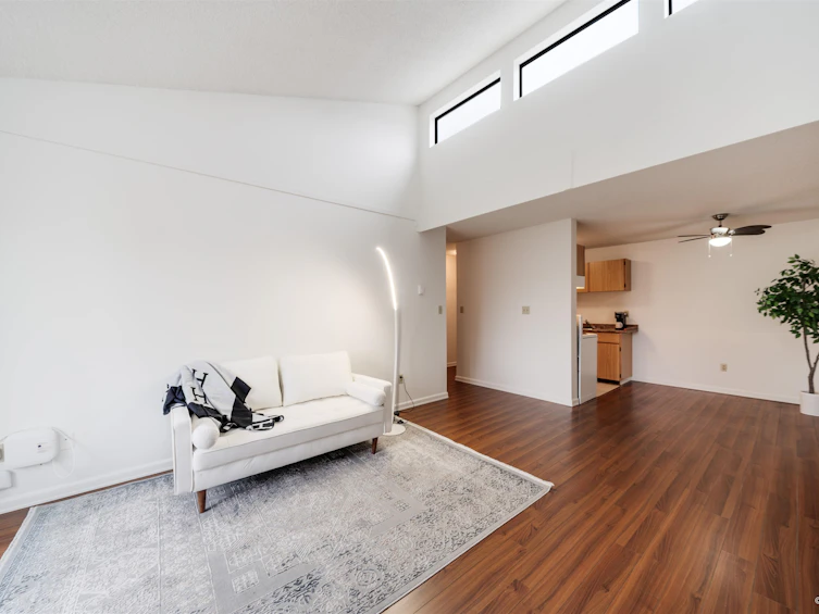 316-7295 Moffatt Road, Richmond, BC, V6Y 3E5 - 3