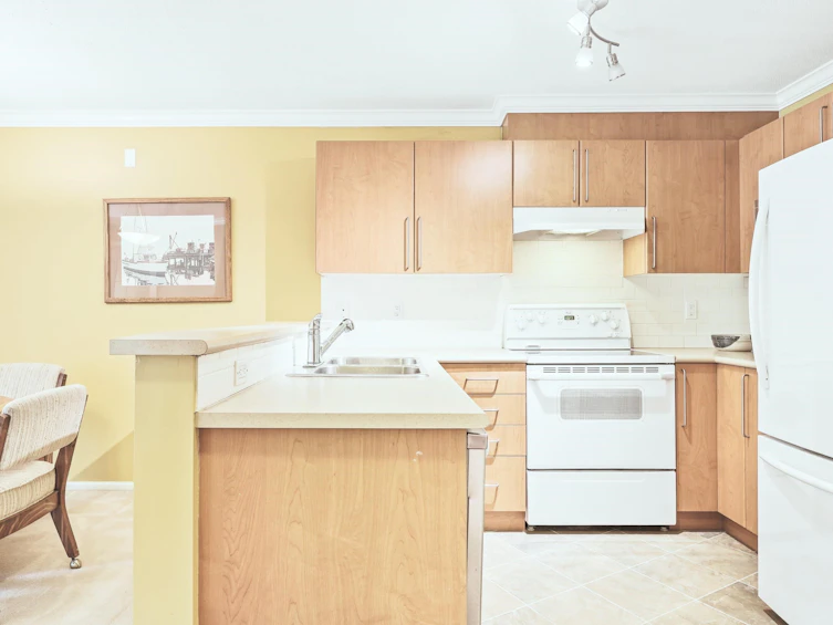 355-1100 E 29th Street, North Vancouver, BC, V7K 3E4 - 3