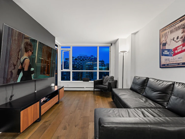 1004-1887 Crowe Street, Vancouver, BC, V5Y 0B4 - 2